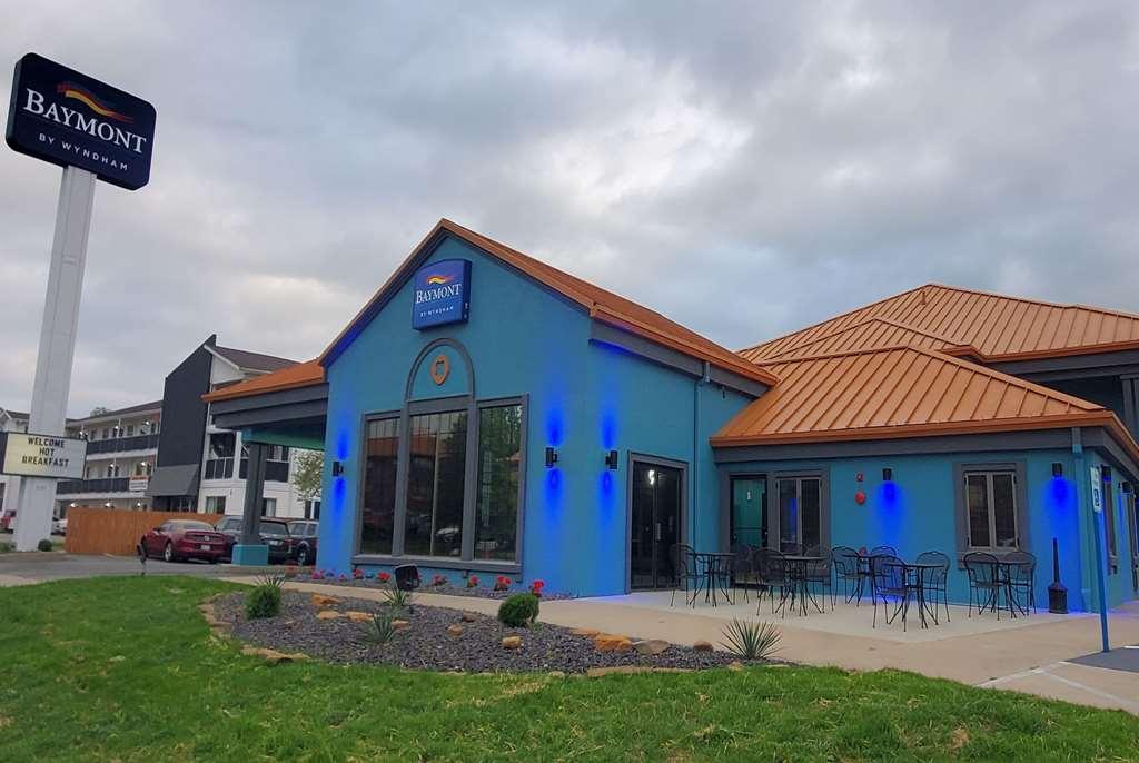 Baymont By Wyndham Branson Thousand Hills Exterior photo