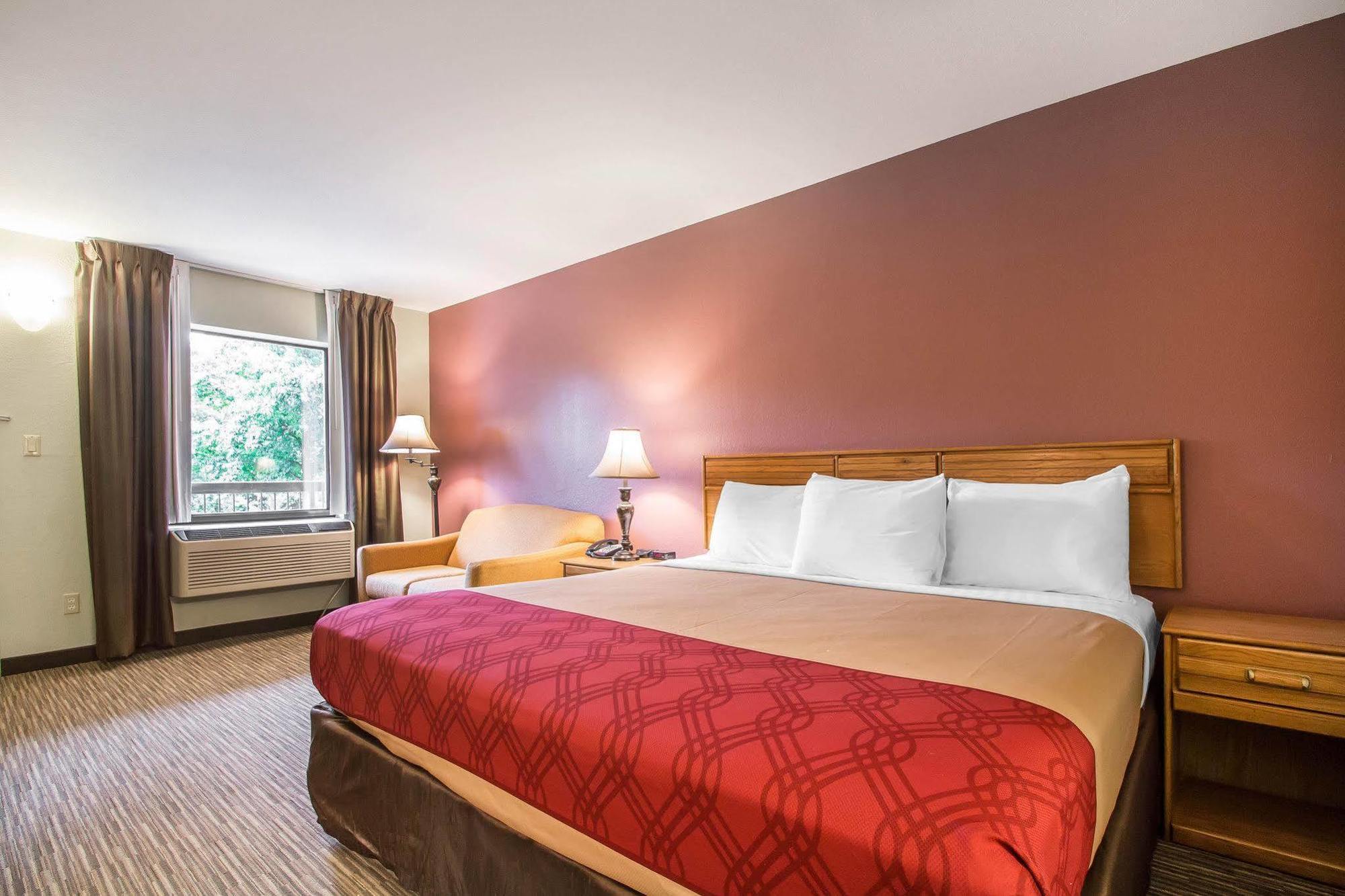 Baymont By Wyndham Branson Thousand Hills Exterior photo